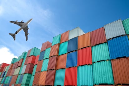 Empezar por la exportación de productos es un primer paso que aporta mayores garantías a la internacionalización.