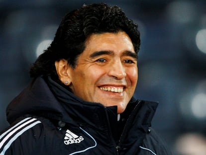 Diego Armando Maradona, durante su etapa como seleccionador de Argentina, en un partido contra Escocia en Glasgow en noviembre de 2008.