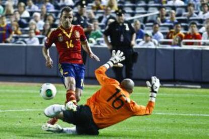 Soldado marca ante Irlanda en el Yankee Stadium de Nueva York