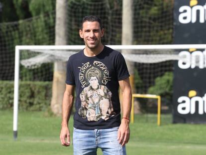 Maxi Rodríguez, en un alto del entrenamiento de Peñarol