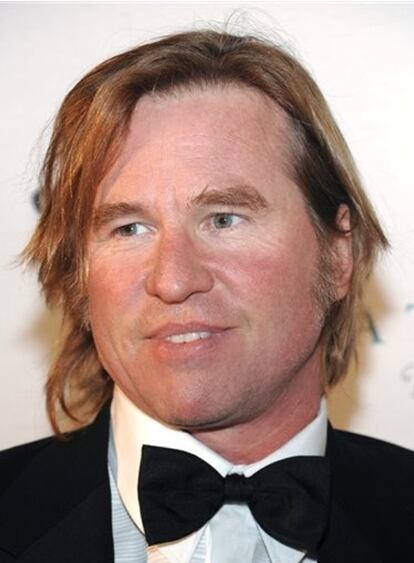 La presencia del actor Val Kilmer será el plato fuerte de la cuarta edición del festival benéfico de cine de Mónaco. El actor estadounidense presentará en aquel escenario su película <i>The Steam Experiment</i>, dirigida por el francés Philippe Martinez, y en la que Kilmer interpreta el papel de un profesor de universidad que encierra seis personas en un baño turco para experimentar los efectos del calentamiento global sobre los humanos. Esta presentación europea del filme de Kilmer clausurará la cuarta edición del festival benéfico de cine de Mónaco, que tiene por doble objetivo dar a conocer nuevos cineastas y recaudar fondos para una organización benéfica.