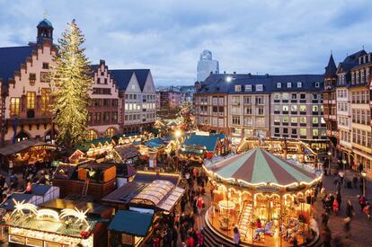 Mercadillo de Adviento en Fráncfort (Alemania).