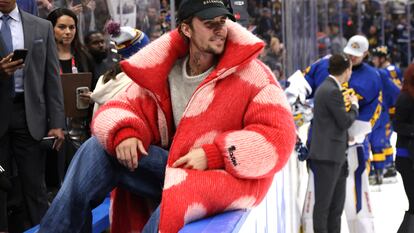 Justin Bieber, fotografiado durante un partido de hockey, el pasado 3 de febrero, en Toronto (Canadá).