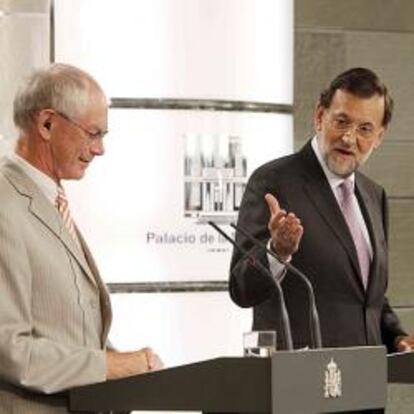 Van Rompuy deja en manos de Rajoy pedir el rescate de España si lo ve "útil"