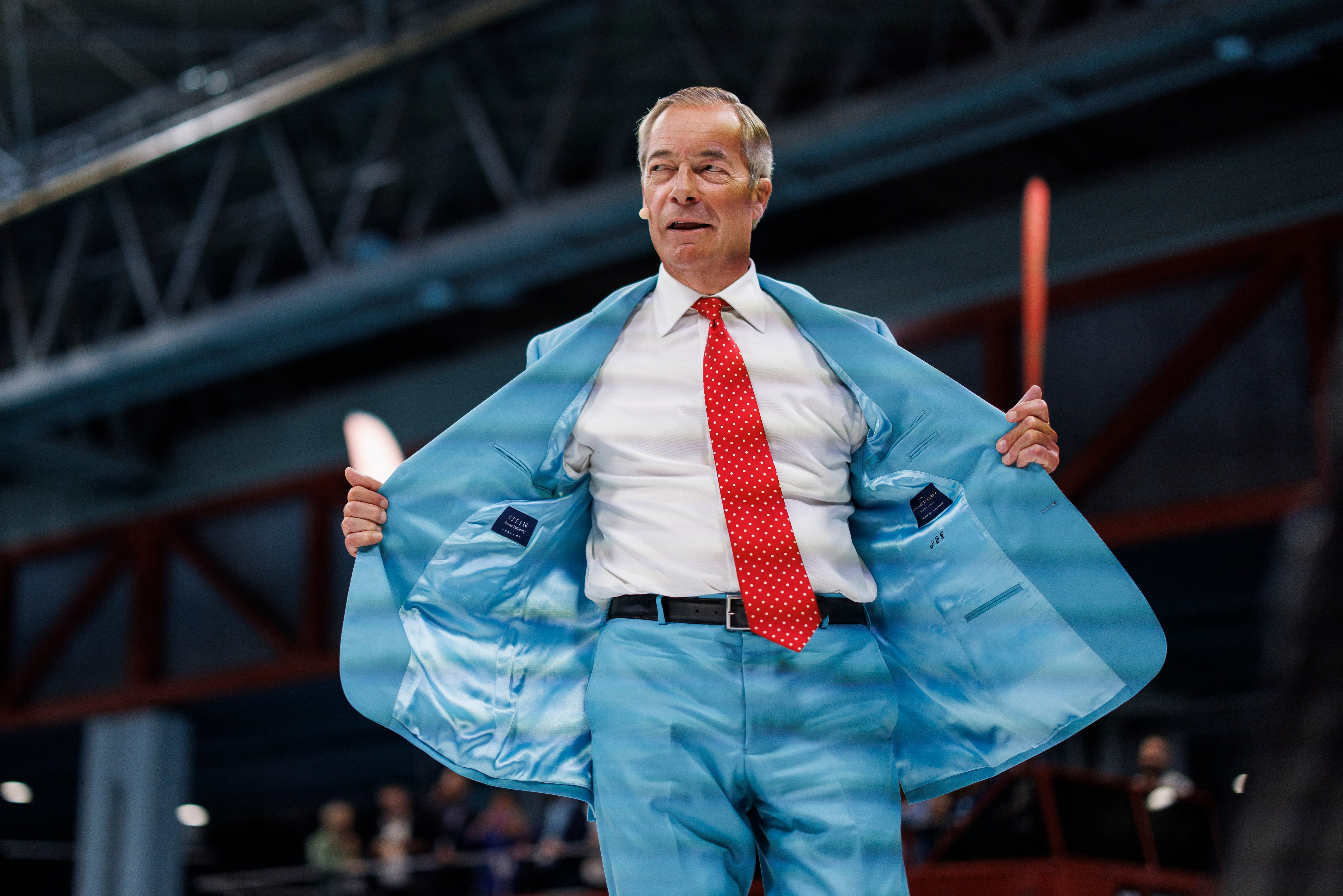El ultra Farage recibe 42 millones de un empresario cripto, la mayor donación individual de la historia del Reino Unido