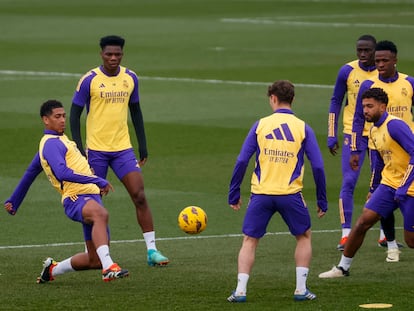 Los jugadores del Madrid, en el último entrenamiento antes de medirse con el Getafe.