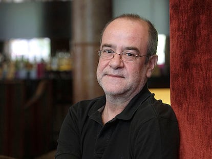 José María Pérez Álvarez, premio Bruguera de Novela por <i>La soledad de las vocales.</i>