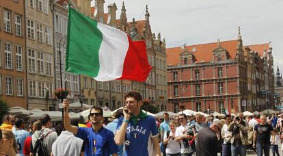 Faltan apenas dos horas para que comience el partido entre España e Italia