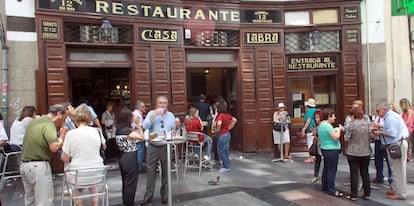 La taberna Casa Labra, en Madrid.