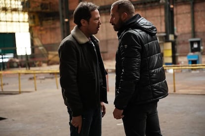 Reda Kateb (izquierda) y Matthias Schoenaerts, en 'Enemigos íntimos'.