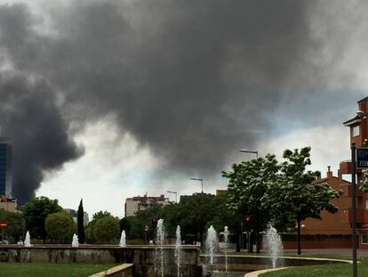 Columna de humo vista desde Alcala de Henares.