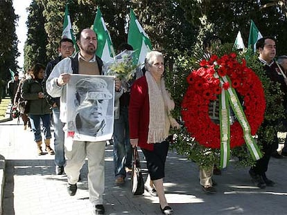 Homenaje al sacerdote Diamantino García Acosta