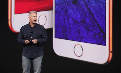 Phil Schiller durante la &uacute;ltima presentaci&oacute;n de Apple.