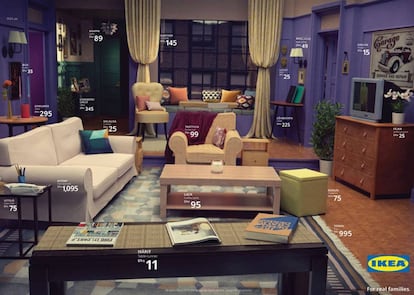 El salón de 'Friends', recreado con el catálogo de Ikea. |