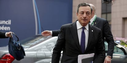 El presidente del BCE, Mario Draghi, a su llegada al Consejo Europeo.