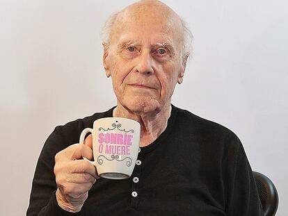 “En el futuro no hablaremos, utilizaremos las frases de las tazas de diseño”