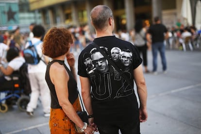 Público asistente al concierto de U2 en madrid. 
