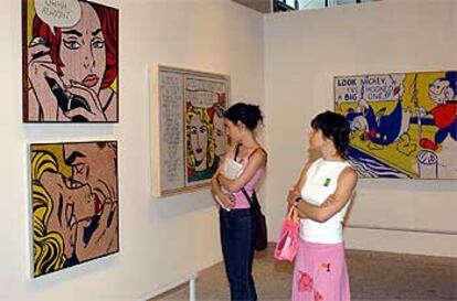 Doña Sofía inaugurará la sala mañana, aunque el público ya ha podido contemplar hoy las obras genio del <i>pop-art</i>.