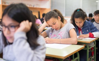 Alumnos de primaria en una escuela de Barcelona. 