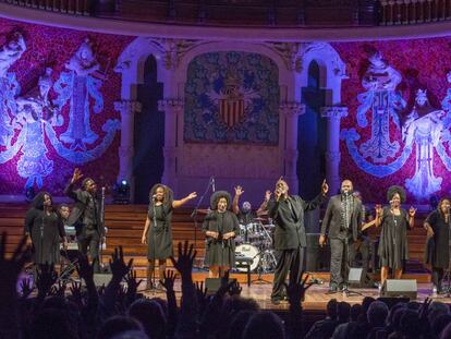 Actuación del grupo en el Palau para poner fin al festival de jazz de Barcelona.