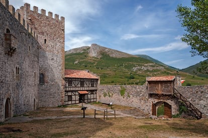 El castillo de Argüeso, en Cantabria.