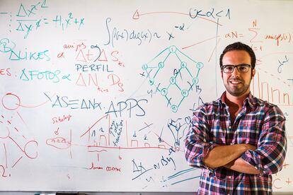 El investigador Manuel Cebrián, ahora en el Instituto Max Planck de Berlín, en una imagen de la época en que estuvo en la Universidad de California en San Diego.