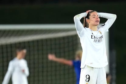 Bruun se lamenta durante el partido del Real Madrid ante el Chelsea este martes en el Alfredo di Stfano.