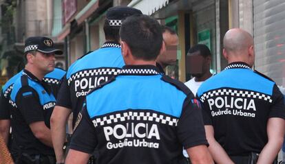 Agentes de la Guardia Urbana de Lleida, en una imagen de archivo.