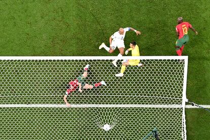 Vista aérea del primer gol de Ghana contra Portugal.