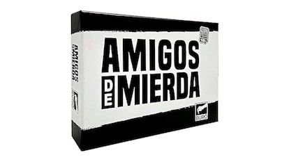 Regalos 15 Amigo invisible sobre fondo blanco.