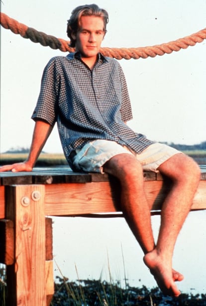 James Van Der Beek (Connecticut, 1977) interpretaba al protagonista de la serie, Dawson Leery, un idealista adolescente que tiene como misión en la vida convertirse en director de cine y ser el nuevo Steven Spielberg mientras lidia con los problemas de sus primeros amores de la adolescencia.