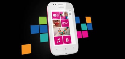 El Nokia Lumia 710 cuenta con una cámara de 5 megapíxeles y graba vídeos en HD