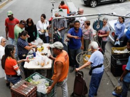 La economía del país se contraerá un 15% este año y caerá un 6% en 2019, según las previsiones del FMI