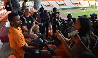 Rueda de prensa de Salomon Kalou antes del partido de Costa de Marfil contra Marruecos.