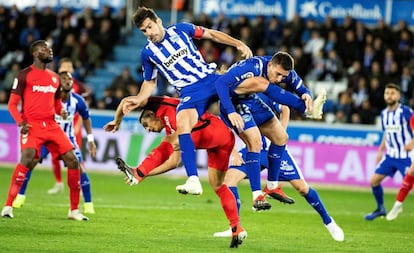 Imagen del Alavés-Sevilla de este domingo.