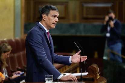 El presidente del Gobierno, Pedro Sánchez, informa a la Cámara, este miércoles, en el Congreso.