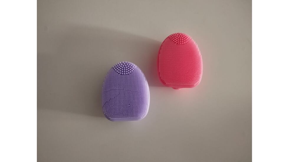 Vista del cepillo facial de Hieerbus.