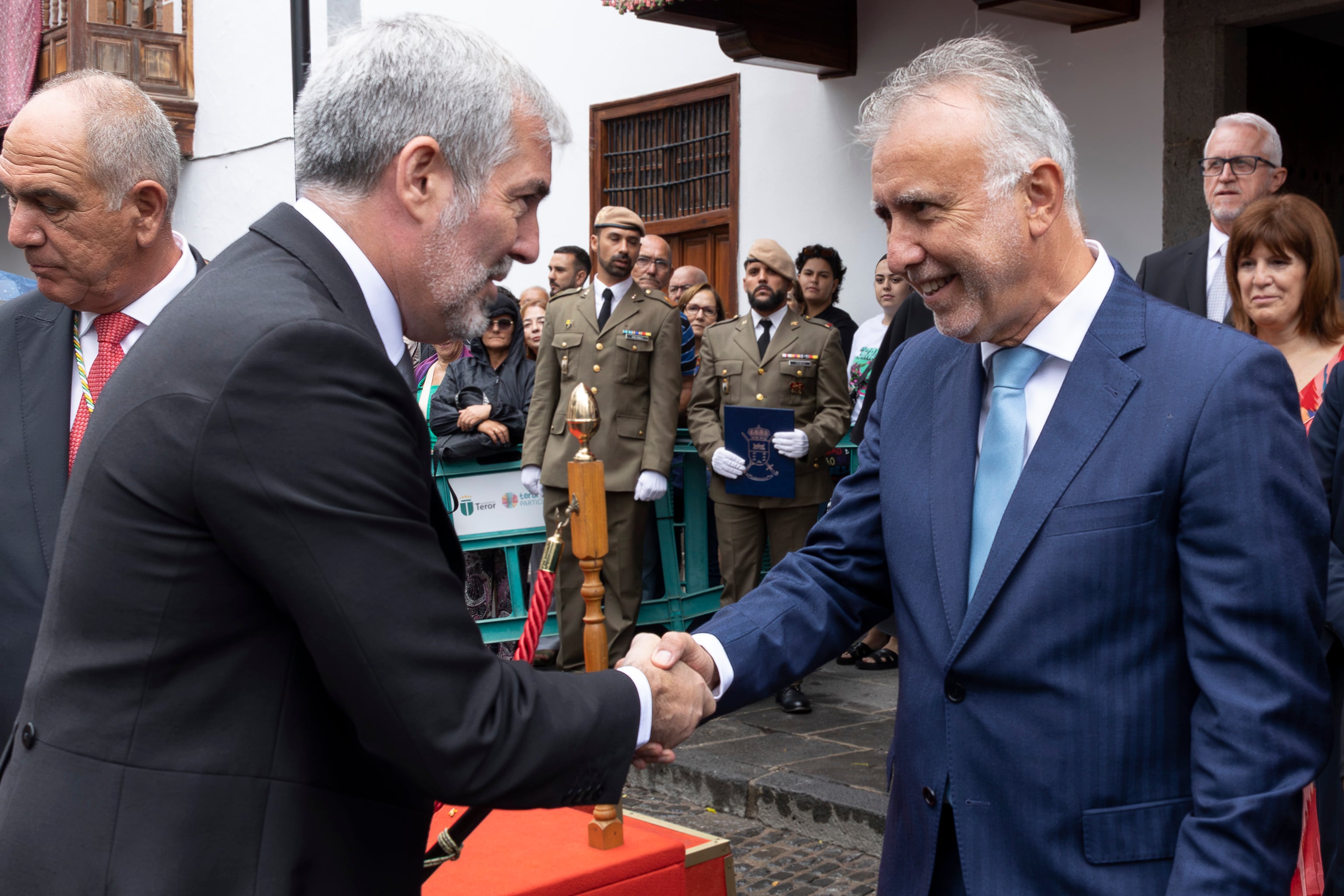 Clavijo estalla contra el Gobierno por la acogida de migrantes menores: “Es como un matón de colegio”