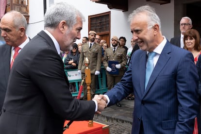 El presidente de Canarias, Fernando Clavijo, y el ministro de Política Territorial, Ángel Victor Torres, el día 8 de septiembre en Gran Canaria.