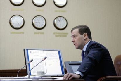 El presidente ruso, Dmitri Medvédev, durante una videoconferencia en Moscú el pasado día 16.