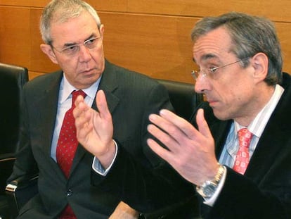El presidente de la Xunta y conselleiro de Medio Rural, ayer en el Comité Galego de Defensa dos Montes.