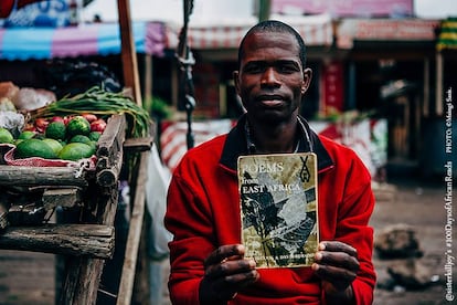 #100DaysofAfricanReads. Día 80:Poems from East Africa - Foto: Msingi Sasis