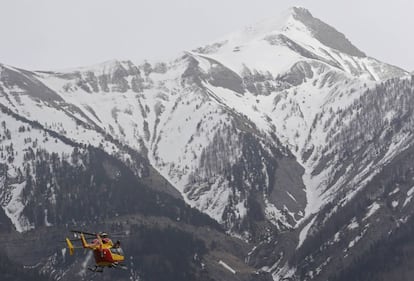 An emergency helicopter flying overhead in Seyne. The French executive is not ruling out any hypothesis, including the possibility of a terrorist attack.