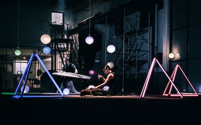 El dúo musical coreano Dal:um. 