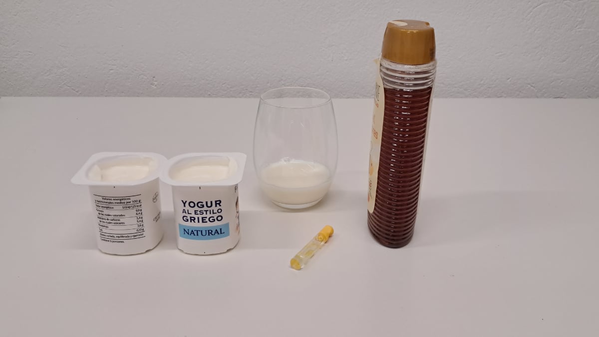 También puedes hacer tu propio helado de yogur.
