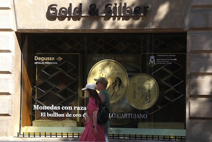 Establecimiento de compra de oro y venta de Degussa en Madrid, este jueves.