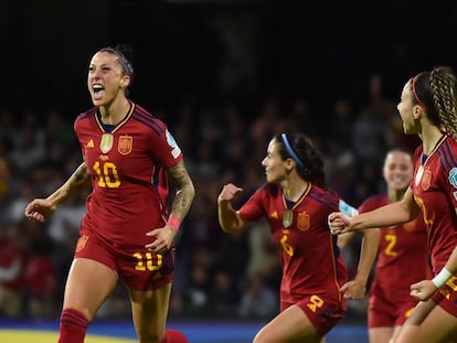 Jenni Hermoso festeja el tanto ante Italia que resolvió el partido a favor de España.