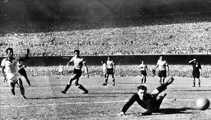Partido entre Brasil y Uruguay en el Mundial de 1950.