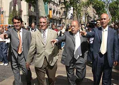 Artur Mas, Xavier Trias, Jordi Pujol y Antoni Duran Lleida, ayer en Barcelona, en el último día de campaña de CiU.