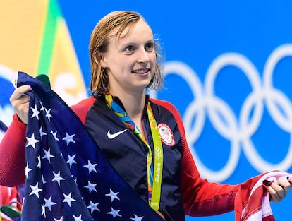 Al parecer el éxito de Katie Ledecky no se debe a que nade bien sino a que lo «haga como un hombre».